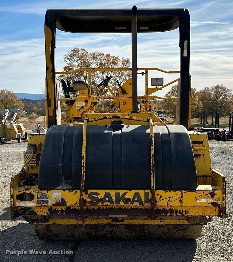 image for item EJ5251 Sakai SW850 double drum vibratory roller