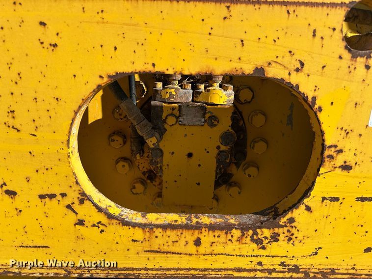 image for item EJ5251 Sakai SW850 double drum vibratory roller