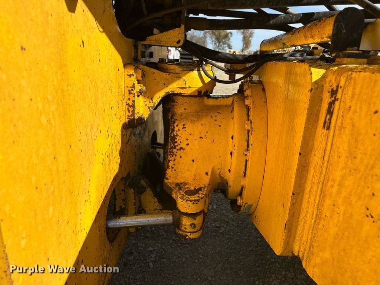 image for item EJ5251 Sakai SW850 double drum vibratory roller