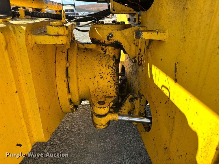 image for item EJ5251 Sakai SW850 double drum vibratory roller