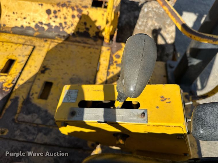 image for item EJ5251 Sakai SW850 double drum vibratory roller