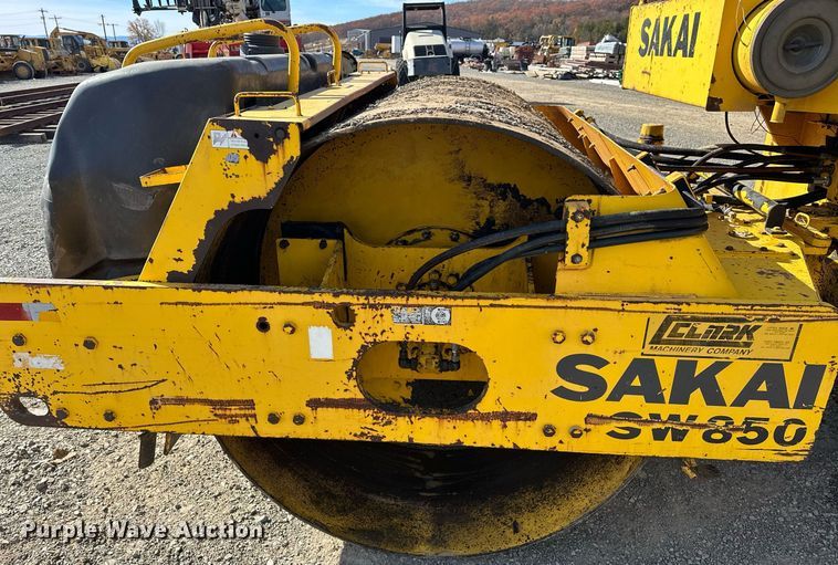 image for item EJ5251 Sakai SW850 double drum vibratory roller