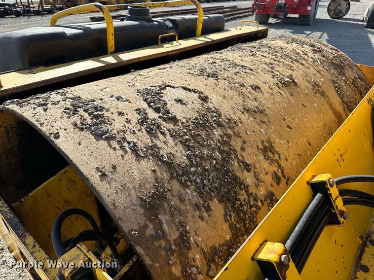 image for item EJ5251 Sakai SW850 double drum vibratory roller