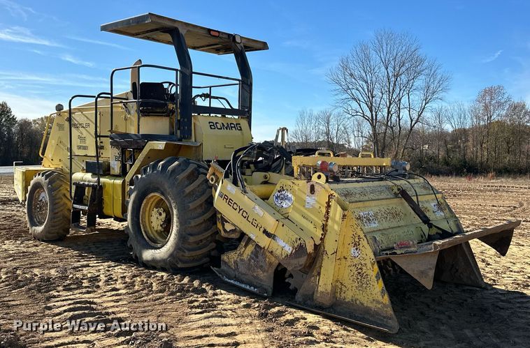 image for item EJ5255 Bomag MPH364R-2 recycler