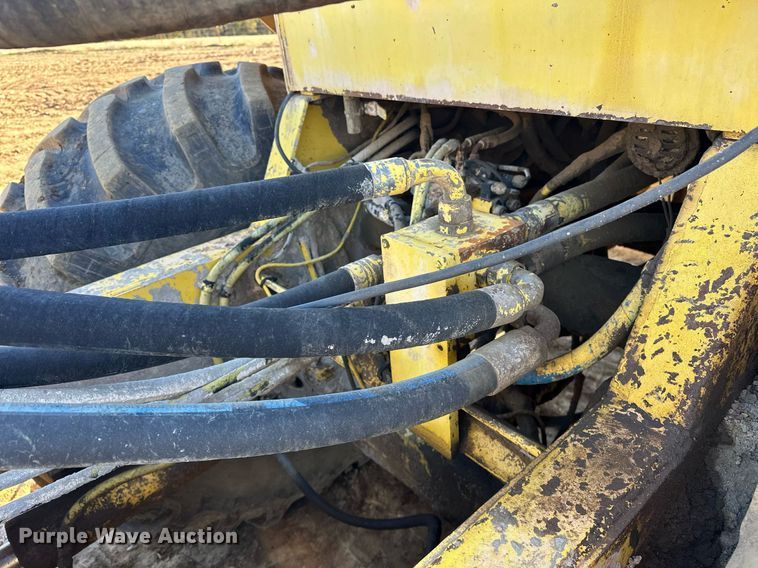 image for item EJ5255 Bomag MPH364R-2 recycler