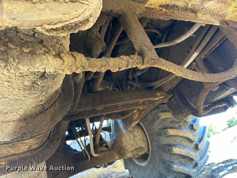 image for item EJ5255 Bomag MPH364R-2 recycler