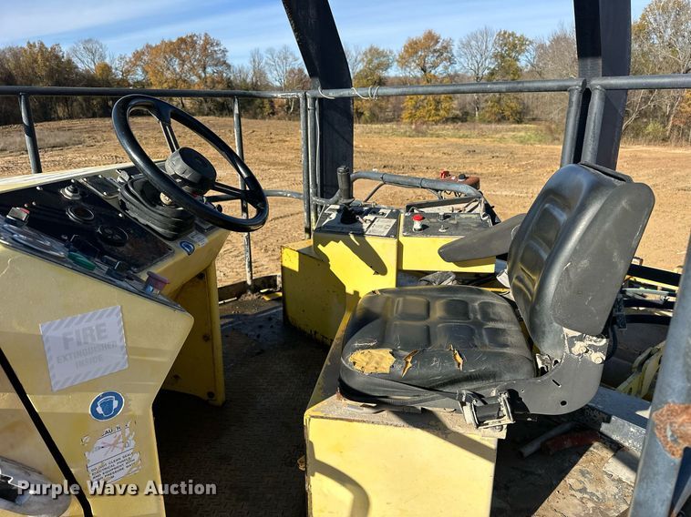 image for item EJ5255 Bomag MPH364R-2 recycler