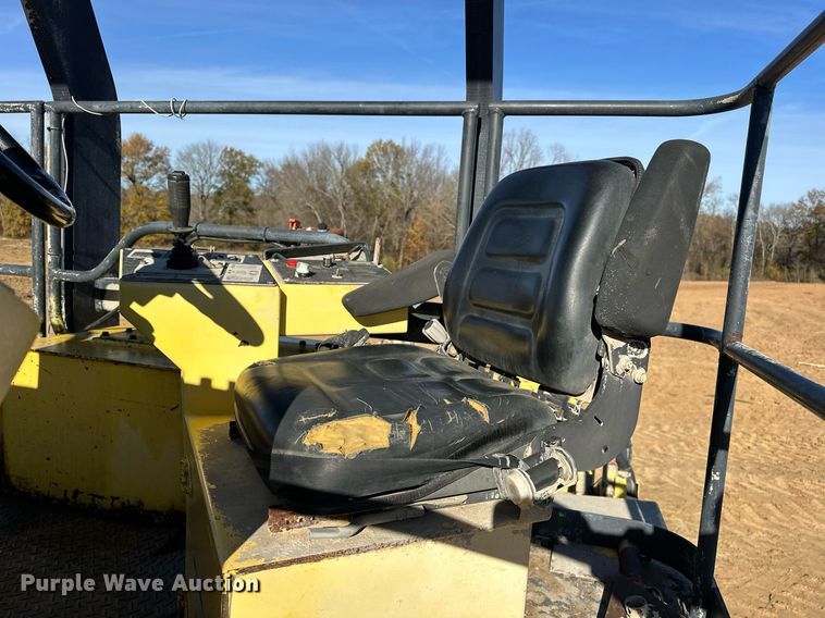 image for item EJ5255 Bomag MPH364R-2 recycler