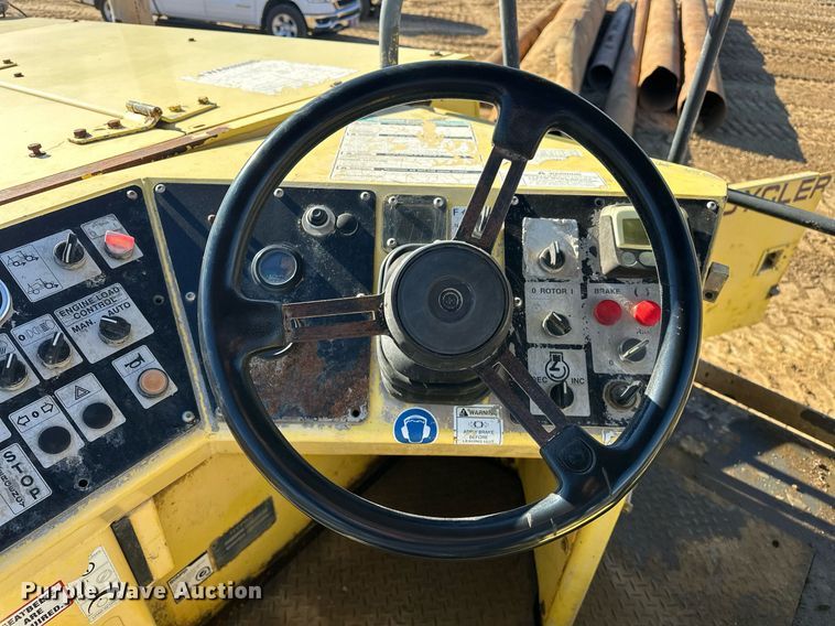 image for item EJ5255 Bomag MPH364R-2 recycler