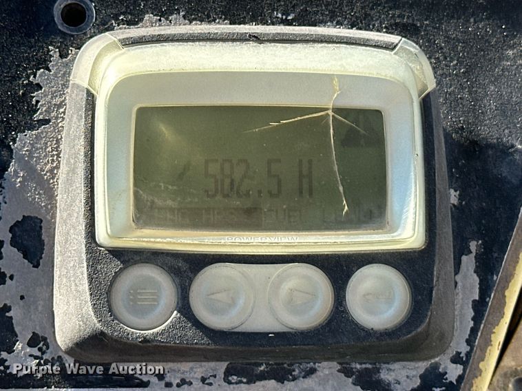 image for item EJ5255 Bomag MPH364R-2 recycler