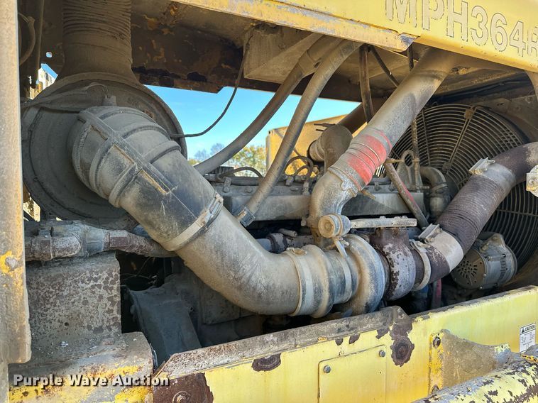 image for item EJ5255 Bomag MPH364R-2 recycler