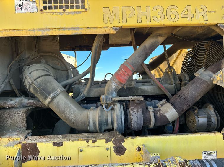 image for item EJ5255 Bomag MPH364R-2 recycler