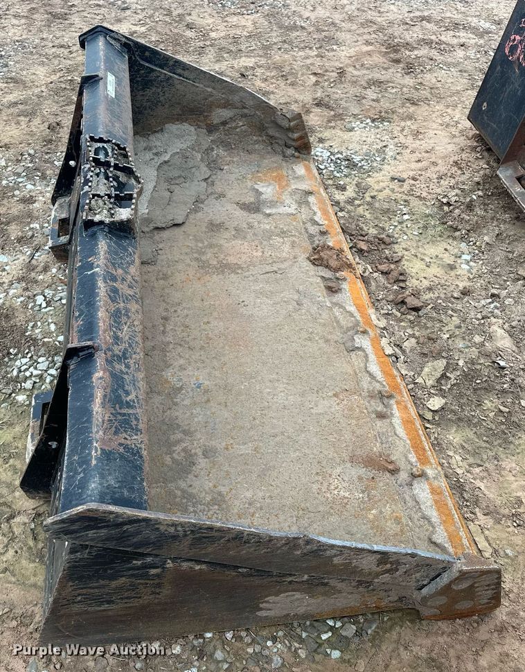 image for item EJ5259 Land Pride  75