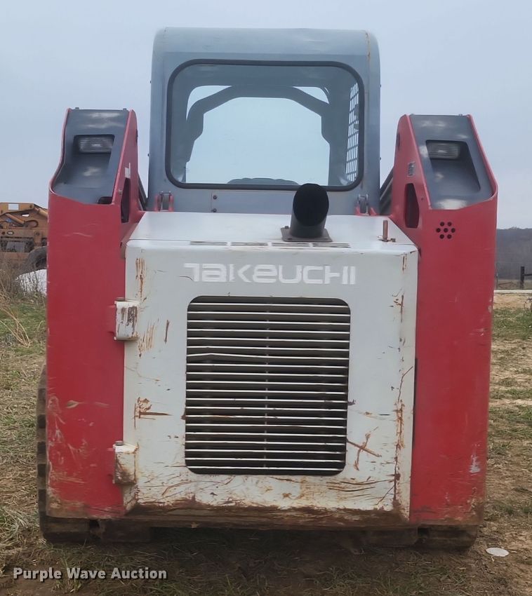 image for item EJ8116 Takeuchi  TL 140 tracked skid steer loader