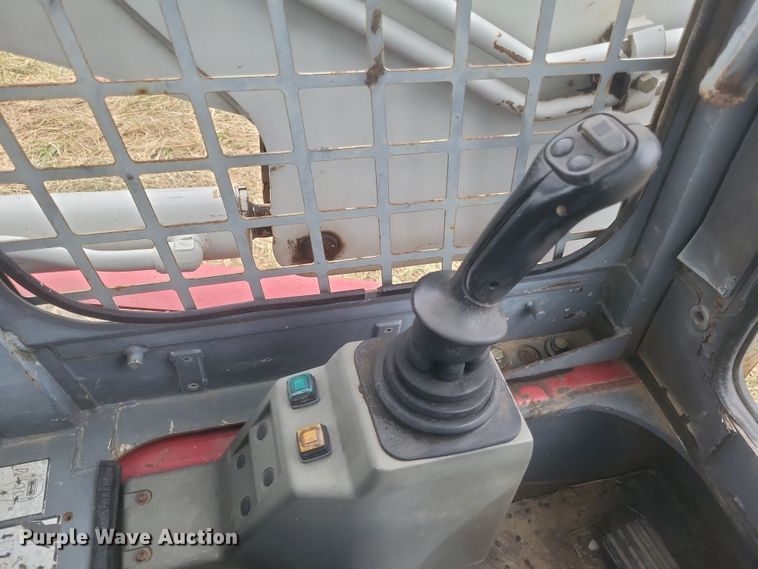 image for item EJ8116 Takeuchi  TL 140 tracked skid steer loader