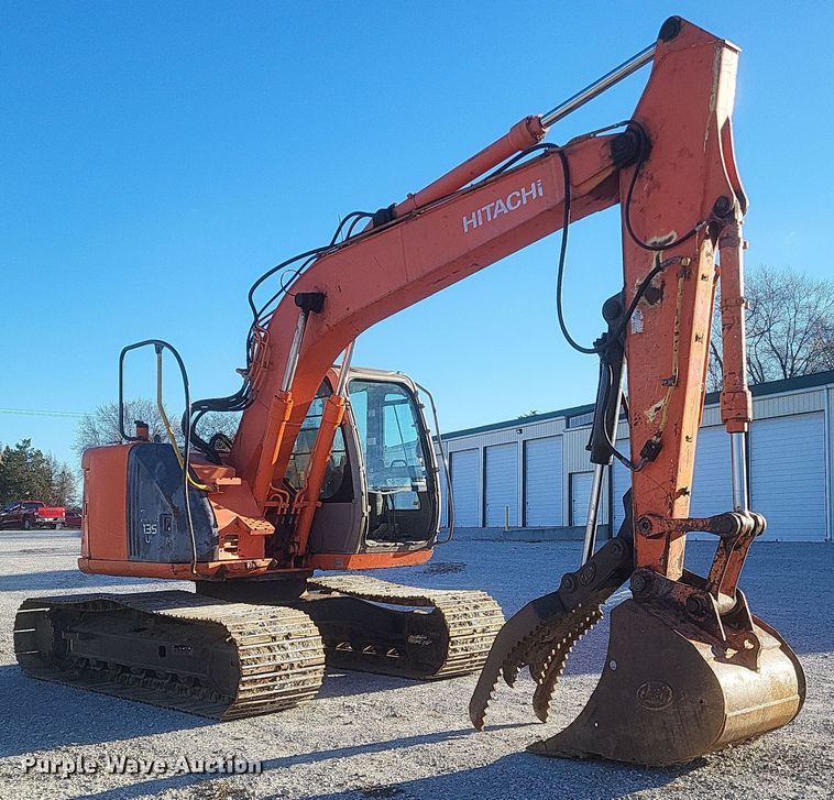 image for item EJ8137 2006 Hitachi ZAXIS 135US excavator