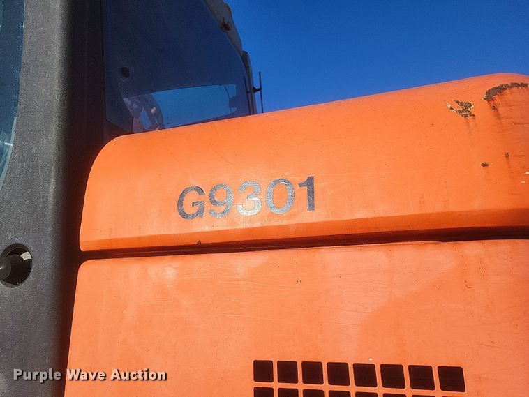 image for item EJ8137 2006 Hitachi ZAXIS 135US excavator
