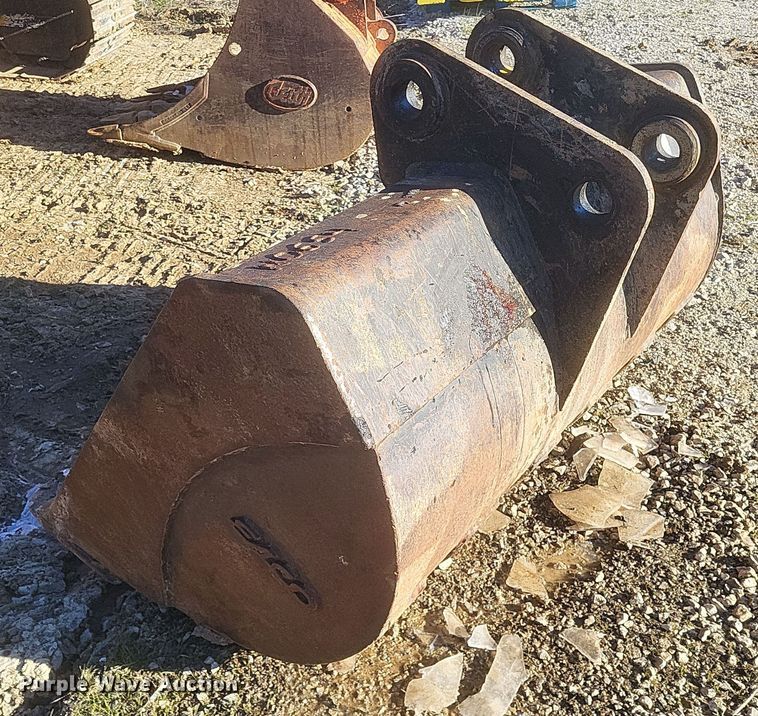 image for item EJ8137 2006 Hitachi ZAXIS 135US excavator