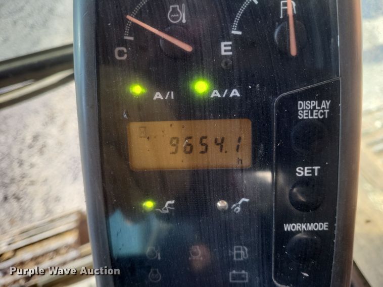 image for item EJ8137 2006 Hitachi ZAXIS 135US excavator