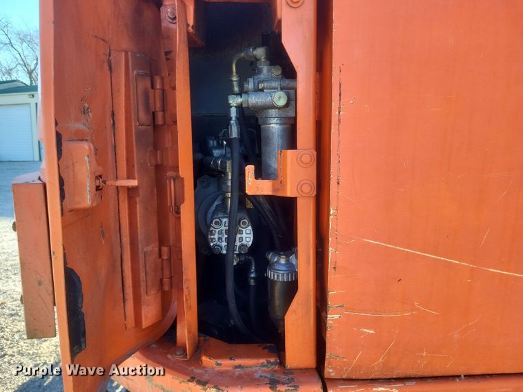 image for item EJ8137 2006 Hitachi ZAXIS 135US excavator