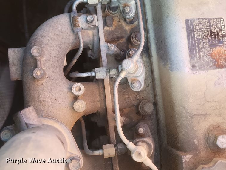 image for item EJ8137 2006 Hitachi ZAXIS 135US excavator