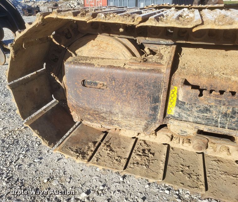 image for item EJ8137 2006 Hitachi ZAXIS 135US excavator