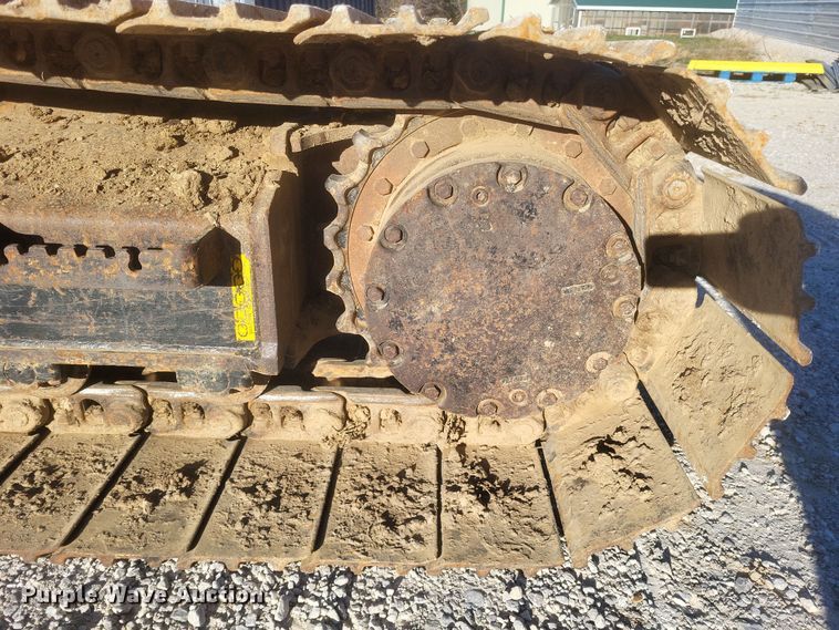 image for item EJ8137 2006 Hitachi ZAXIS 135US excavator