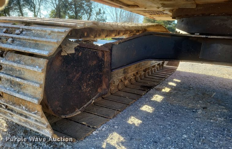 image for item EJ8137 2006 Hitachi ZAXIS 135US excavator