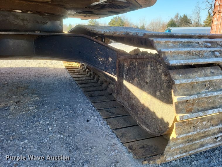 image for item EJ8137 2006 Hitachi ZAXIS 135US excavator