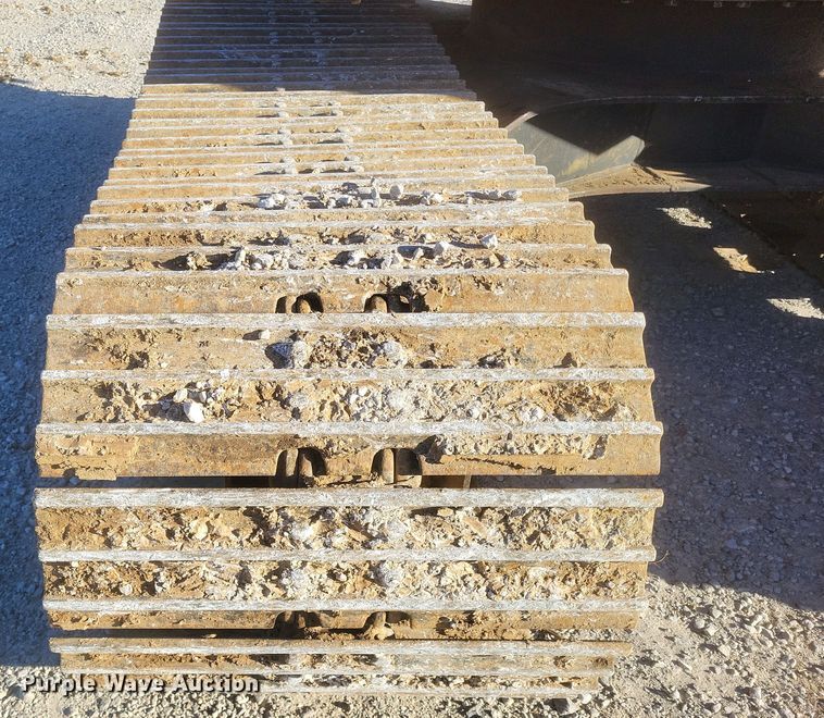 image for item EJ8137 2006 Hitachi ZAXIS 135US excavator