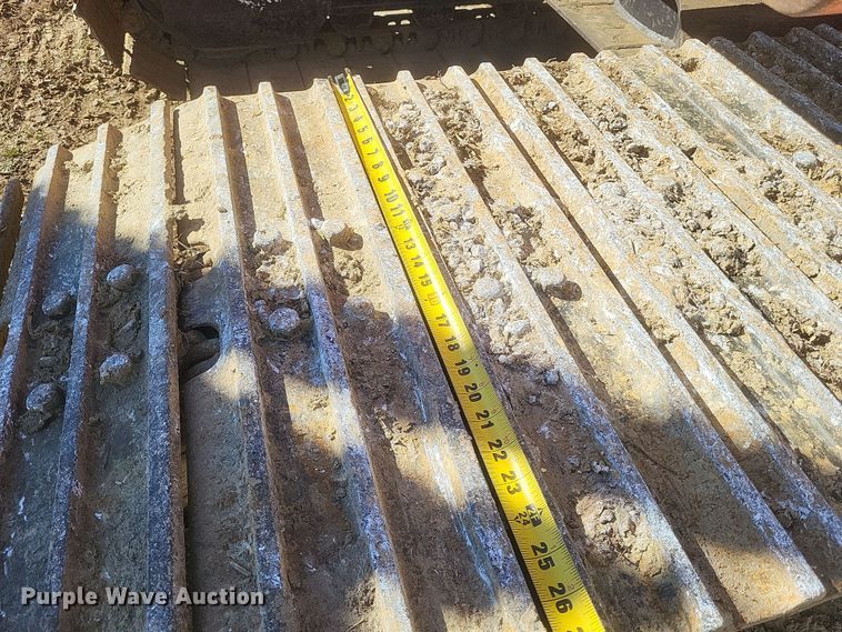 image for item EJ8137 2006 Hitachi ZAXIS 135US excavator