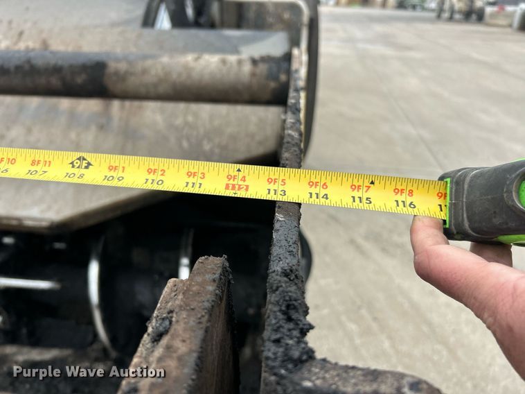 image for item EK3727 2006 Roadtec Shuttle Buggy SB-2500C material transfer vehicle