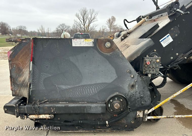 image for item EK3727 2006 Roadtec Shuttle Buggy SB-2500C material transfer vehicle