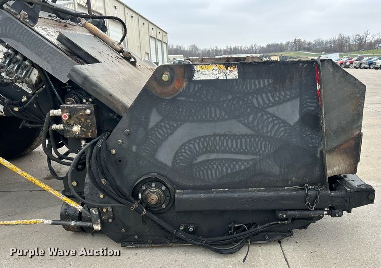 image for item EK3727 2006 Roadtec Shuttle Buggy SB-2500C material transfer vehicle