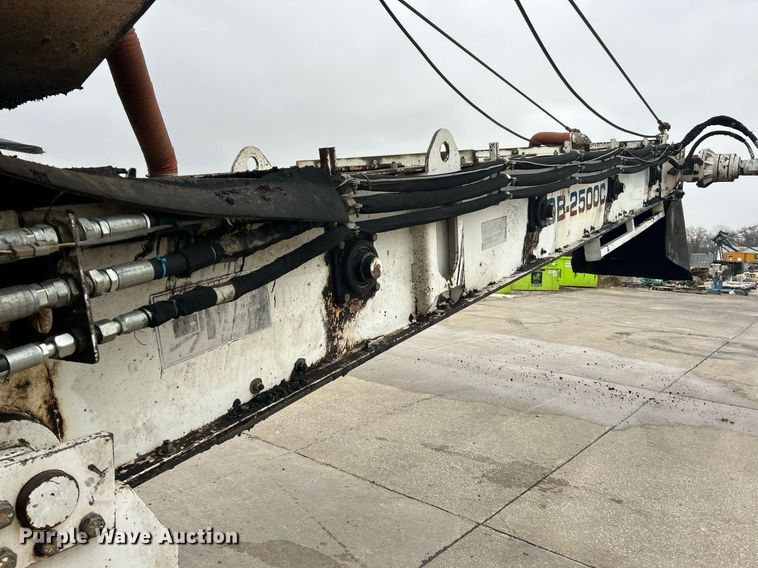 image for item EK3727 2006 Roadtec Shuttle Buggy SB-2500C material transfer vehicle