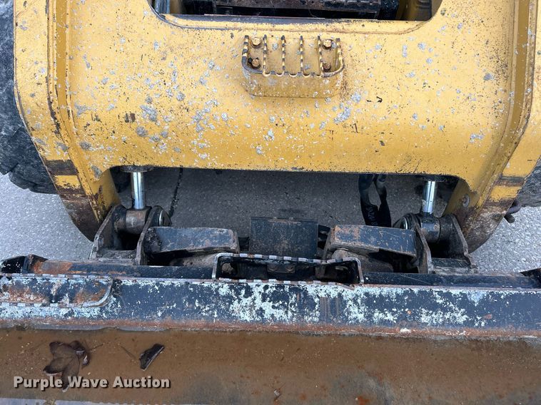 image for item EK3728 2011 Caterpillar 262C skid steer loader