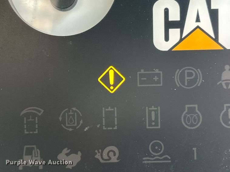 image for item EK3728 2011 Caterpillar 262C skid steer loader