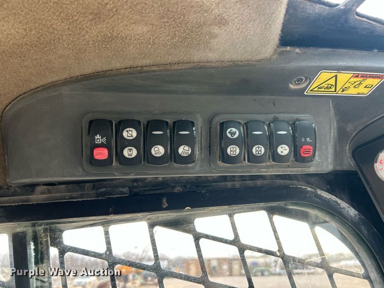 image for item EK3728 2011 Caterpillar 262C skid steer loader