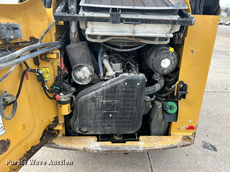 image for item EK3728 2011 Caterpillar 262C skid steer loader