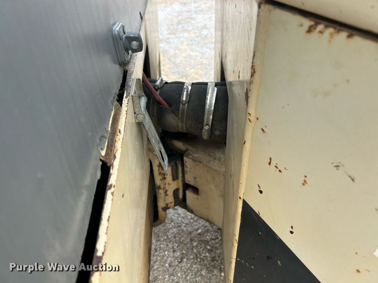 image for item EK3729 1998 Ingersoll Rand DD-24 double drum vibratory roller