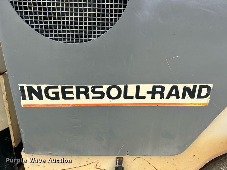 image for item EK3729 1998 Ingersoll Rand DD-24 double drum vibratory roller