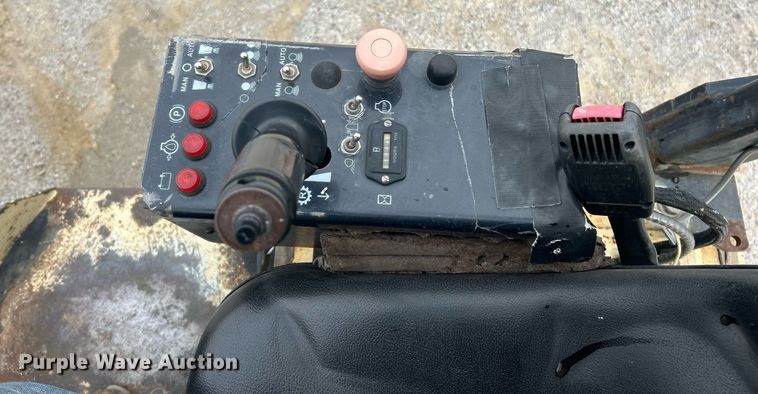 image for item EK3729 1998 Ingersoll Rand DD-24 double drum vibratory roller