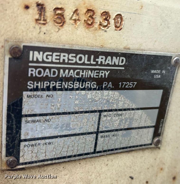 image for item EK3729 1998 Ingersoll Rand DD-24 double drum vibratory roller