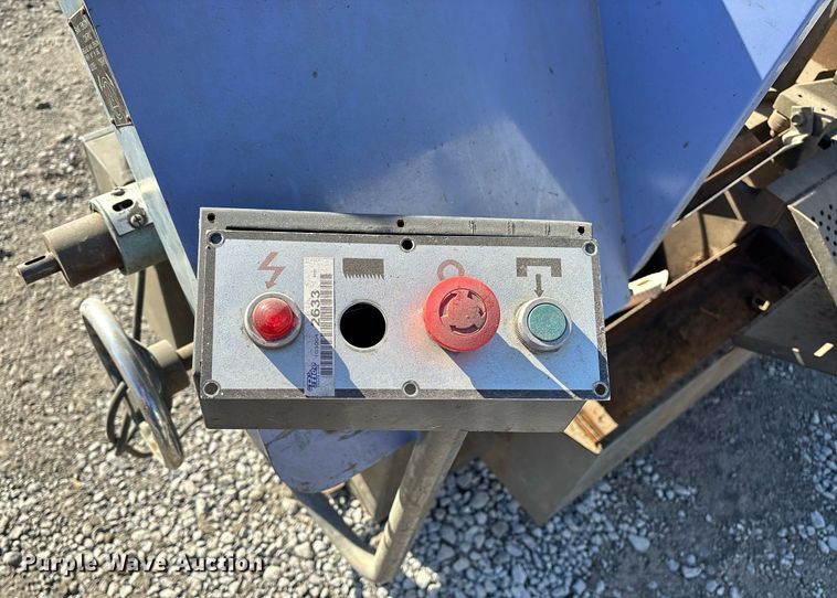 image for item EM0013 Wilton 7020 metal band saw