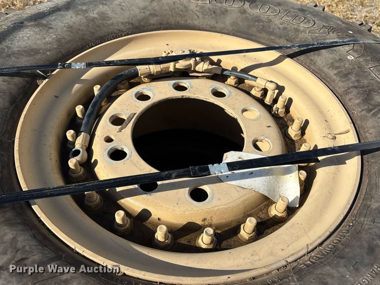 image for item EM0018 (6) tires and wheels