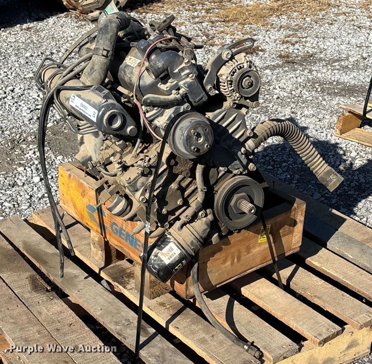 image for item EM0022 Kubota V2003-T-EU2 engine