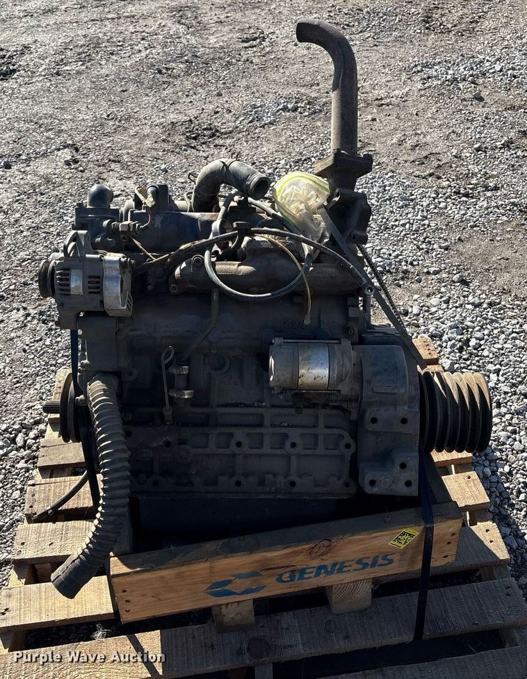 image for item EM0022 Kubota V2003-T-EU2 engine