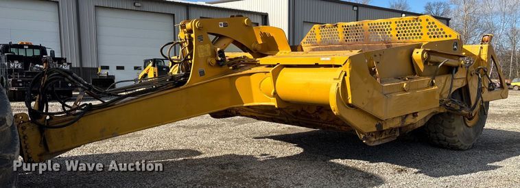 image for item EM0027 2012 John Deere 2112C scraper