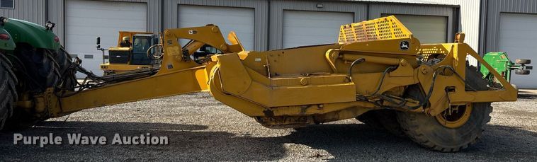 image for item EM0027 2012 John Deere 2112C scraper