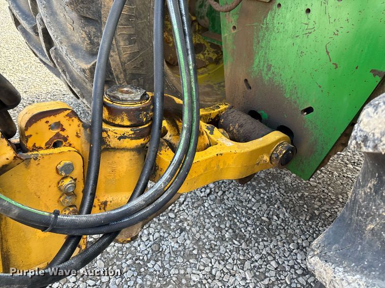image for item EM0027 2012 John Deere 2112C scraper